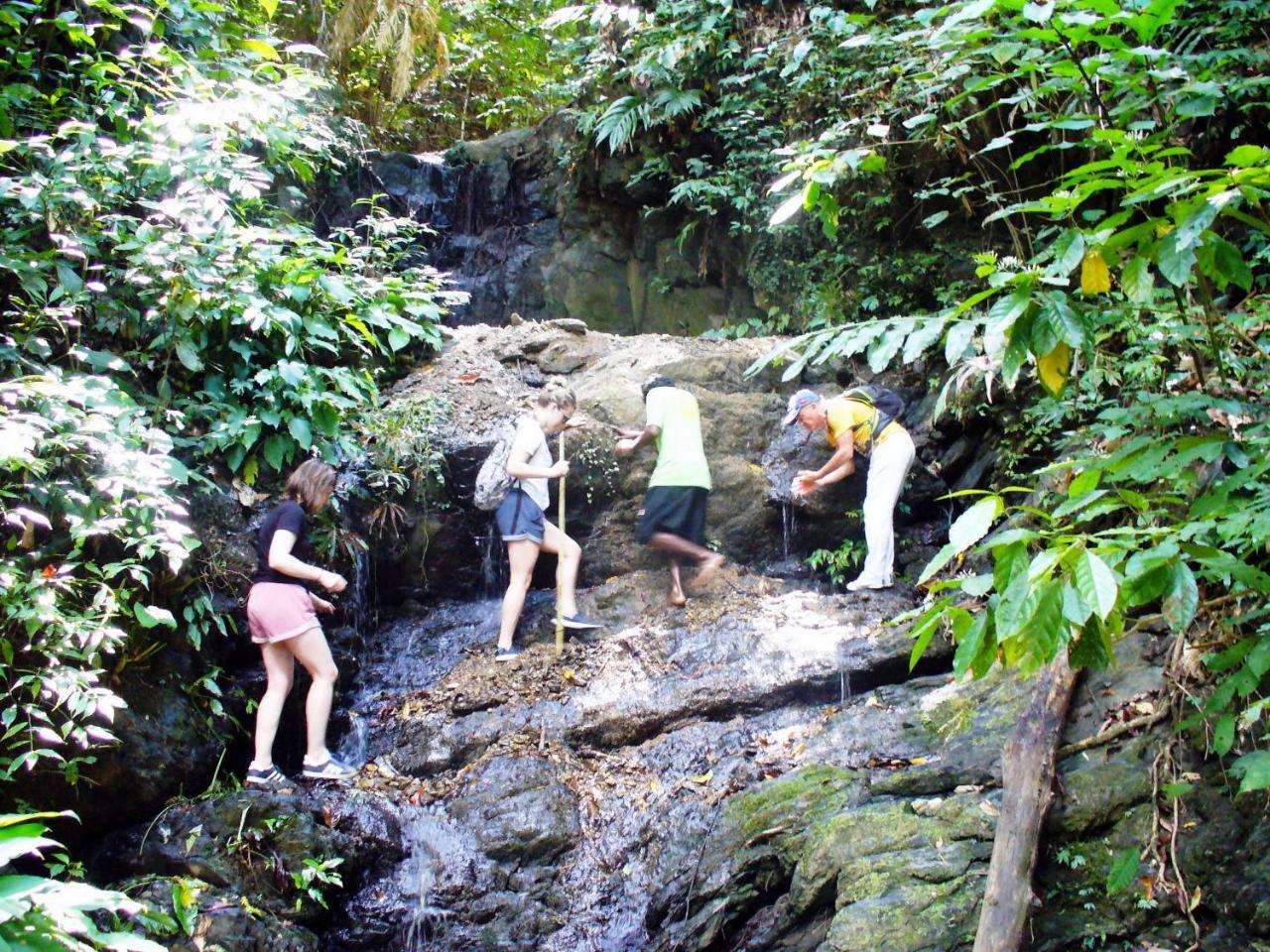 Arkadia Beach Resort Underground River Sabang  Exteriér fotografie